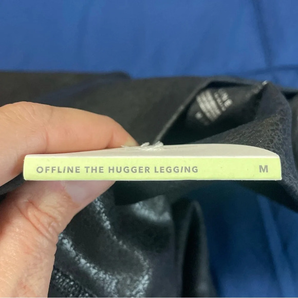 NWT Offline by Aerie Crossover Hi Waisted Crackle Black Leggings Size Medium - Picture 5 of 14